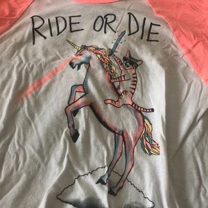 Women’s Tshirt Riot Society